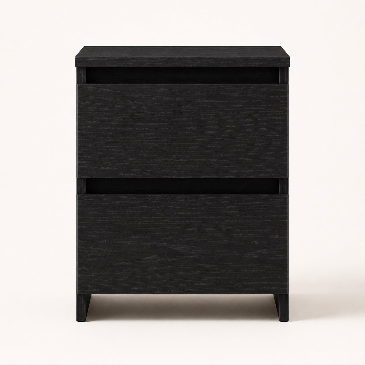 Vue de face d'une table de nuit noire à deux tiroirs, alternative à la table de chevet blanche design.