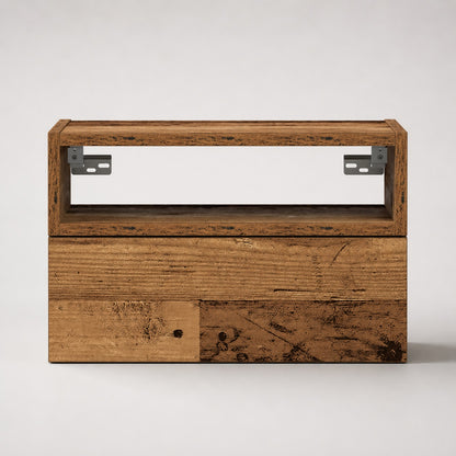 Vue de face d'une table de chevet suspendue en bois finition vieux bois avec rangement pratique.