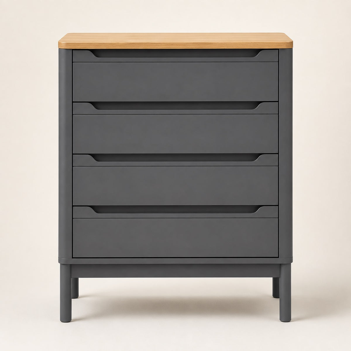 Commode grise 4 tiroirs vue de face avec plateau effet bois, poignées intégrées et design épuré.